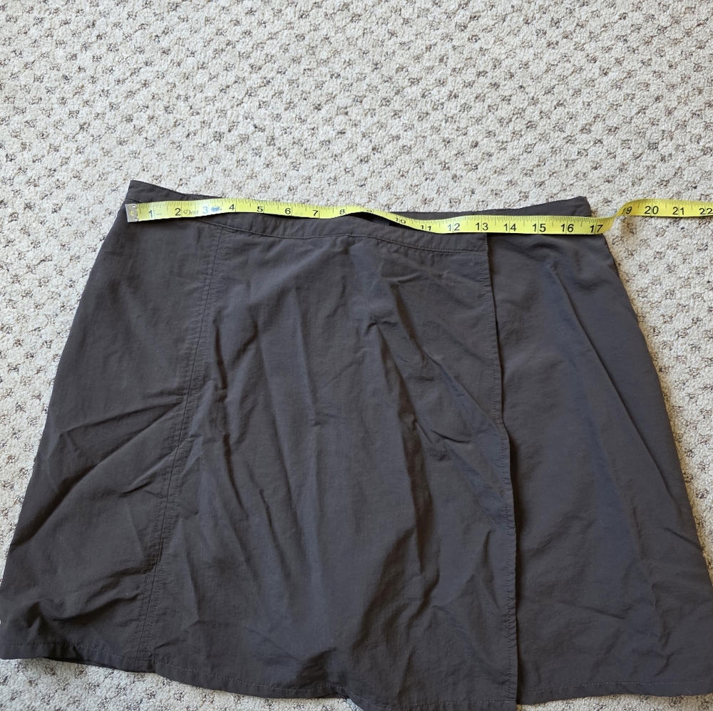 Royal Robbins Skort - Picture 8 of 8